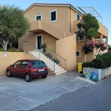 Apartman Zara Razanj Exterior photo